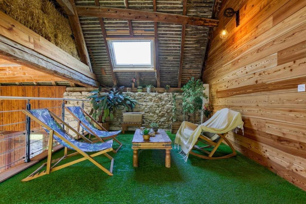 Gite De Charme : La Grange Au Lac Azur Treffort  Exterior foto