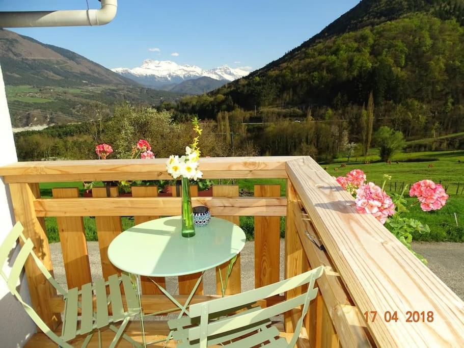 Gite De Charme : La Grange Au Lac Azur Treffort  Exterior foto